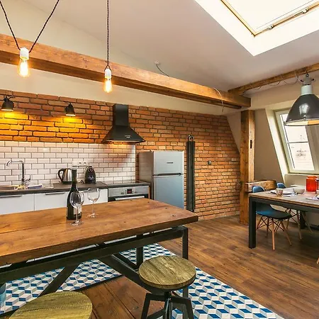 Wishlist Residences - Charles Bridge Daire Prag