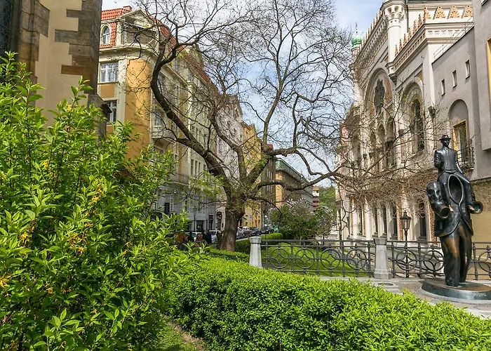Wishlist Residences - Charles Bridge * Praag